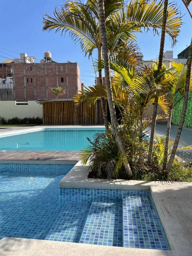 Holiday Suites Tacna Buitenkant foto