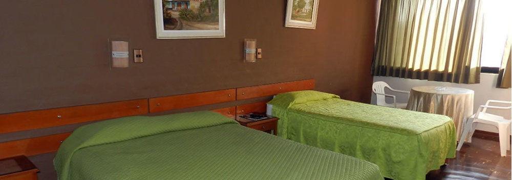 Holiday Suites Tacna Buitenkant foto